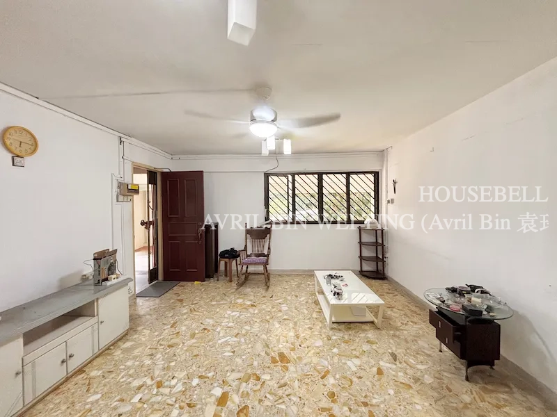 No Extension! Spacious Corner 4 room flat in Bedok for sale! 1 min to MRT!