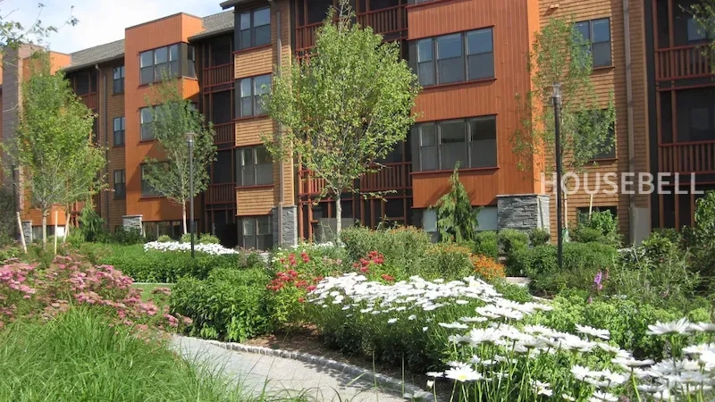 新加坡物业管理全解析：小区服务、费用与业主须知